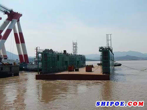 常石舟山造船    浮船坞   船海装备网