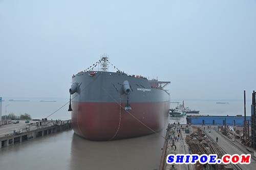 口岸船舶第6艘20.8万吨散货船出坞