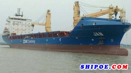 江州造船    12500吨多用途重吊船