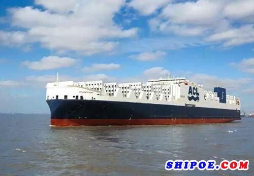 沪东中华造船4.5万吨集滚船项目收官