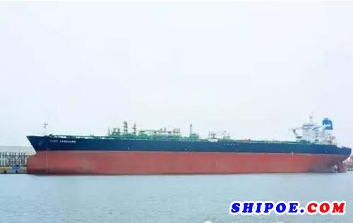 港船重工为中和石油改装的30万吨凝析油脱硫醇生产储存船