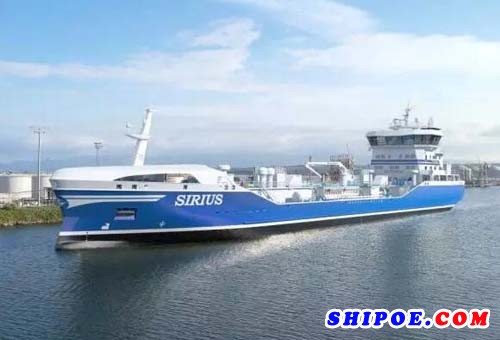 中航鼎衡为瑞典船东Sirius集团建造的7999吨化学品船首制船