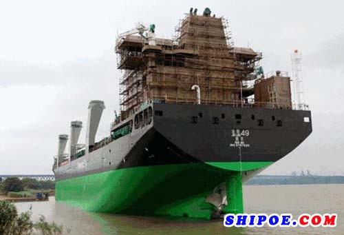 金陵船厂为芬兰ESL Shipping 公司建造的首艘25000吨LNG高压双燃料杂货船在南京厂区顺利下水
