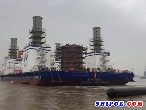 由天海融合防务承接设计、建造的天津港航工程有限公司“多功能海上施工自升平台”在江苏大津船厂顺利下水