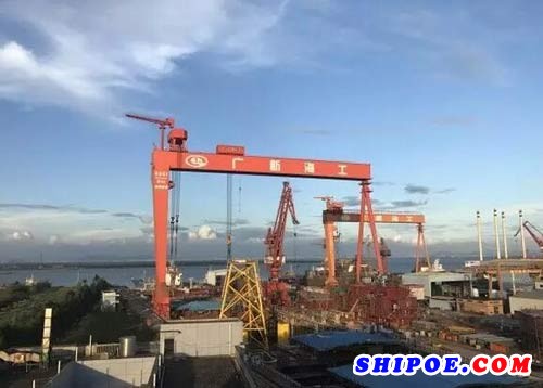 广新海工保障安全 全力以赴确保果汁船、渔船十月份交船目标