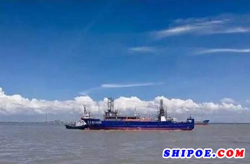 广新海工承建第六艘南沙骨干渔船（GS17216）顺利下水