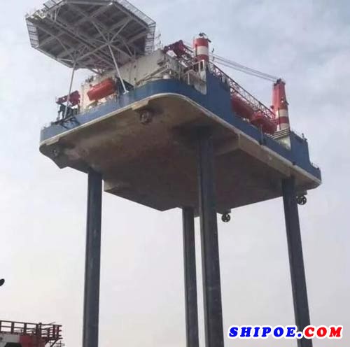 苏通船务顺利完成liftboat自升式海工多功能平台项目异地接桩工程
