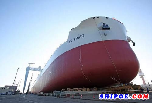 渤船重工21万吨散货船13号船实现下水节点