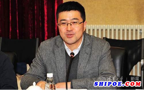清华大学党委副书记过勇致辞。