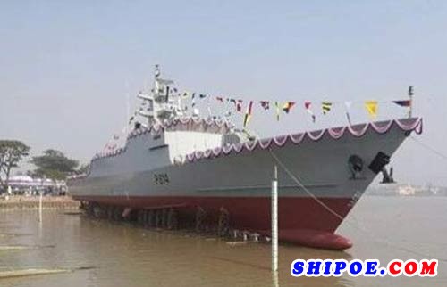 武船集团两艘孟加拉海军大型反潜巡逻艇交付
