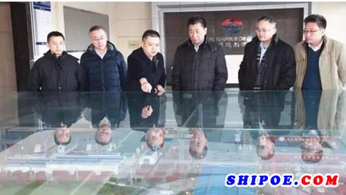 1月9日，国机集团副总经理到大洋造船调研，苏美达董事长杨永清陪同