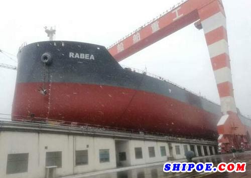 韩通船舶重工一艘38800DWT散货轮成功下水