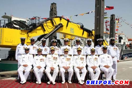 巴基斯坦海军为其最新挖泥船举行服役仪式