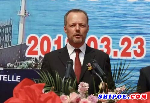 達(dá)飛輪船執(zhí)行副總裁Mr.Gerard LUDOVIC在致辭中回顧了長期以來與中遠(yuǎn)海運重工建立的良好合作關(guān)系