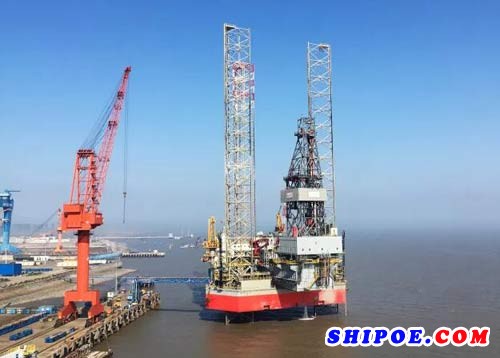 启东中远海运海工承接自升式平台修理工程