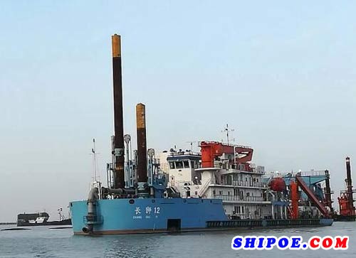 武船模块公司2000m³/h自航绞吸挖泥船“长狮12”钢桩定位系统通过验收