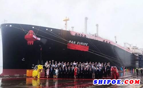 沪东中华造船全球新型17.4万立方米LNG运输船“泛欧”号命名