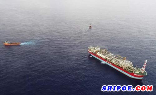 “海洋石油111”FPSO顺利回接单点浮筒