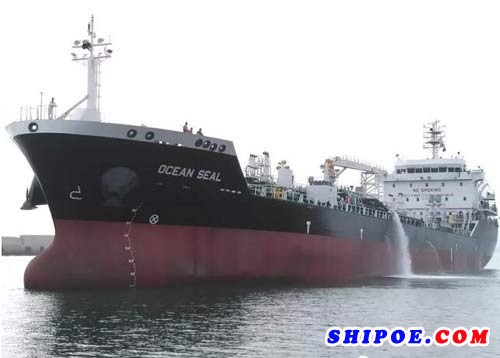 威海三进船业有限公司建造的1.1万吨油化船