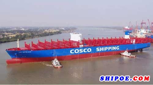 扬州中远海运重工为海外船东建造的11.4万吨阿芙拉系列油轮首制船（CIS114K-01）正式开启试航