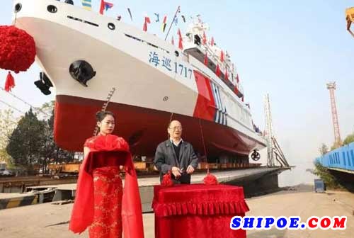 广东海事局1200吨中型航标船顺利下水