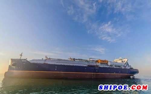 全球首艘85000立方米超大型乙烷乙烯运输船海试凯旋