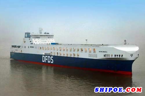 金陵船厂为丹麦DFDS公司建造的首艘15500吨货物滚装船顺利试航
