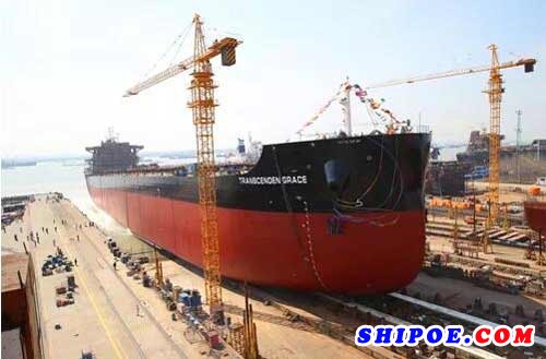 中船澄西为中船租赁建造的20号8.2万吨散货船在中船澄西扬州公司顺利下水
