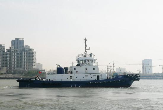 镇江船厂顺利交付3236kW 全回转拖船