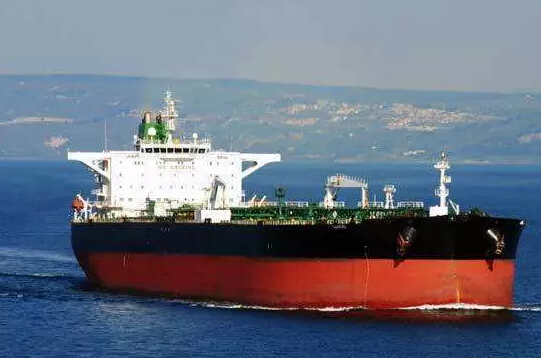 美国宣布取消进口伊朗石油制裁豁免