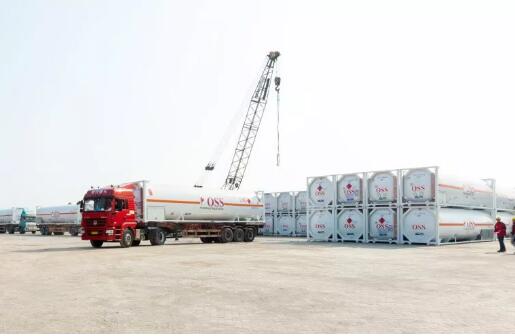 中集大批LNG罐箱正往印尼苏拉威西运
