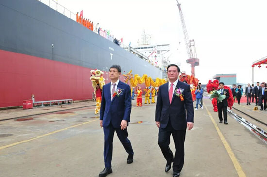 香港远航集团82000DWT散货船在扬子江项目收官