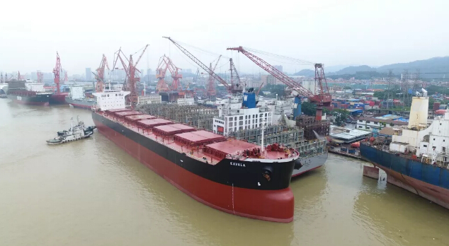 广东中远海运重工修船迎战26船同期在厂生产高潮