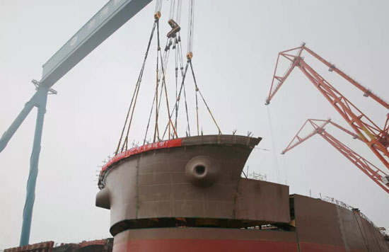 渤船重工21万吨20号船提前七天实现主体成型