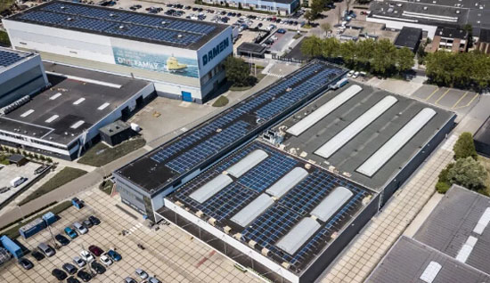 达门荷兰造船厂全面安装太阳能电池板