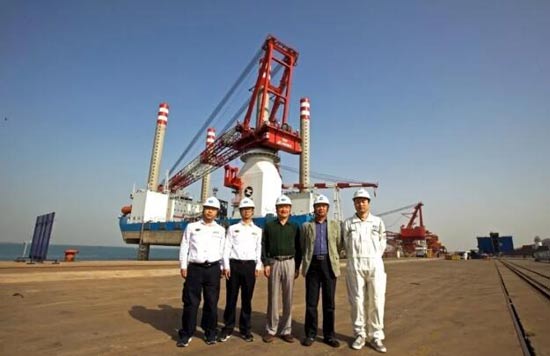 国内首座1200吨自航自升式风电安装平台建造完工