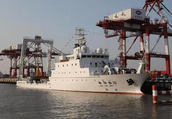 武船造全国首艘3000吨级大型浮标作业船“向阳红22”顺利交付！