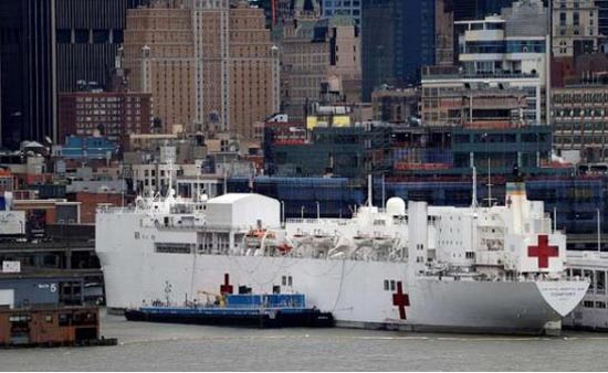 美海军“安慰”号一名船员确诊 未曾接触船上患者