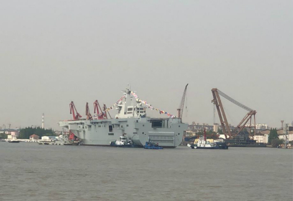 重磅！中国第二艘075型两栖攻击舰下水