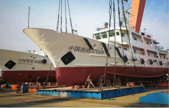 京鲁船业同日完成两个生产大节点
