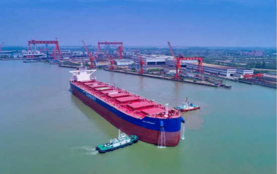 扬州中远海运重工获国银租赁3艘21万吨散货船订