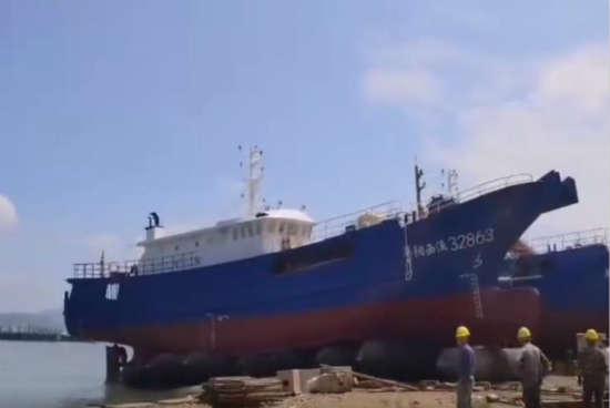 立新船舶建造36.6米钓具渔船顺利下