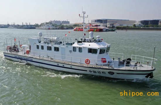 江龙船艇：国家移民管理局首艘新建执勤艇顺利交接列装