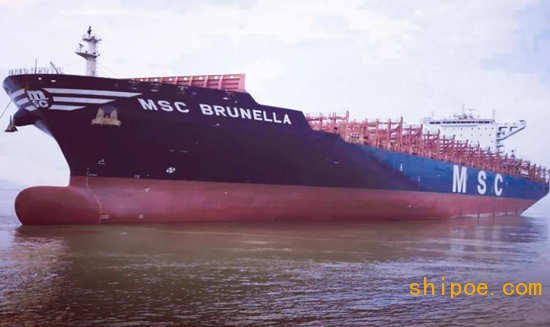 舟山中远海运重工圆满完成MSC 1系列集装箱船“布伦尼拉”轮脱硫装置改装工程