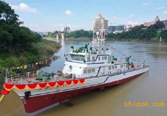 中船桂江建造国内首艘海底电缆综合运维船顺利下水