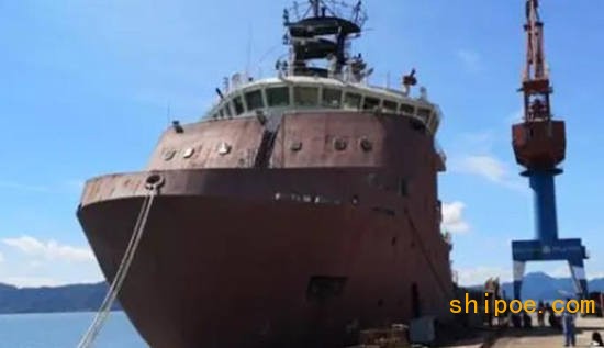 浙江造船厂未建成的一艘供应船，为此次拍卖标的之一。