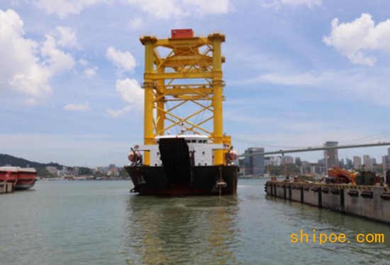 厦船重工承接的海上风电项目抱桩器成功落驳交付