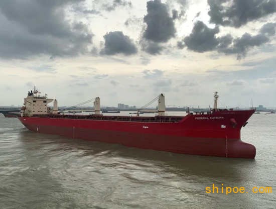 广东中远海运重工完成舵系海损船“卡特苏拉”修理