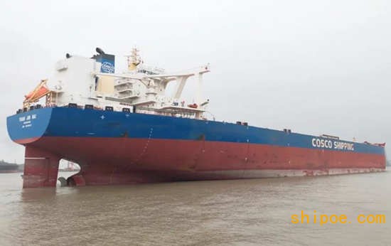 南通远洋配套顺利交付第二套40万吨超大型矿砂船“COSSACKE”船舶尾气脱硫系统