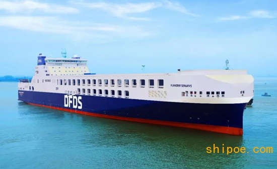 南京金陵交付第五艘丹麦6700米车道货物滚装船